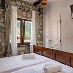 Cupido With Private Pool - Happy