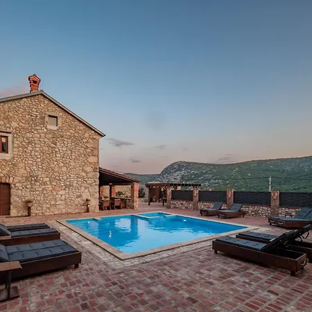 Cupido With Private Pool - Happy * Drivenik