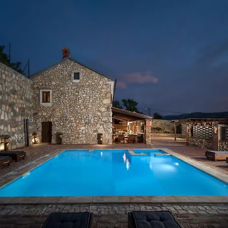 Cupido With Private Pool - Happy * Drivenik