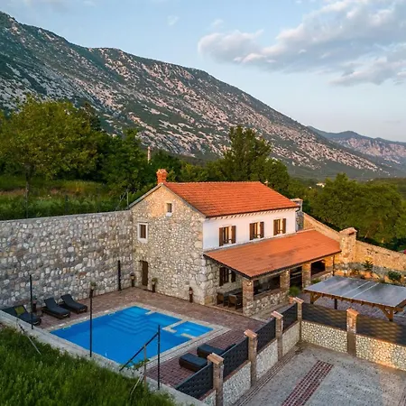 Vila Cupido With Private Pool - Happy