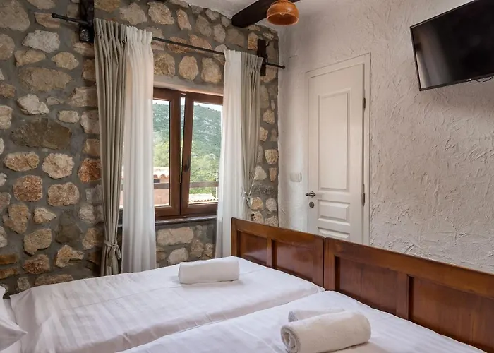 Cupido With Private Pool - Happy